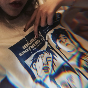 客厅ying乱亲女h小婷y
